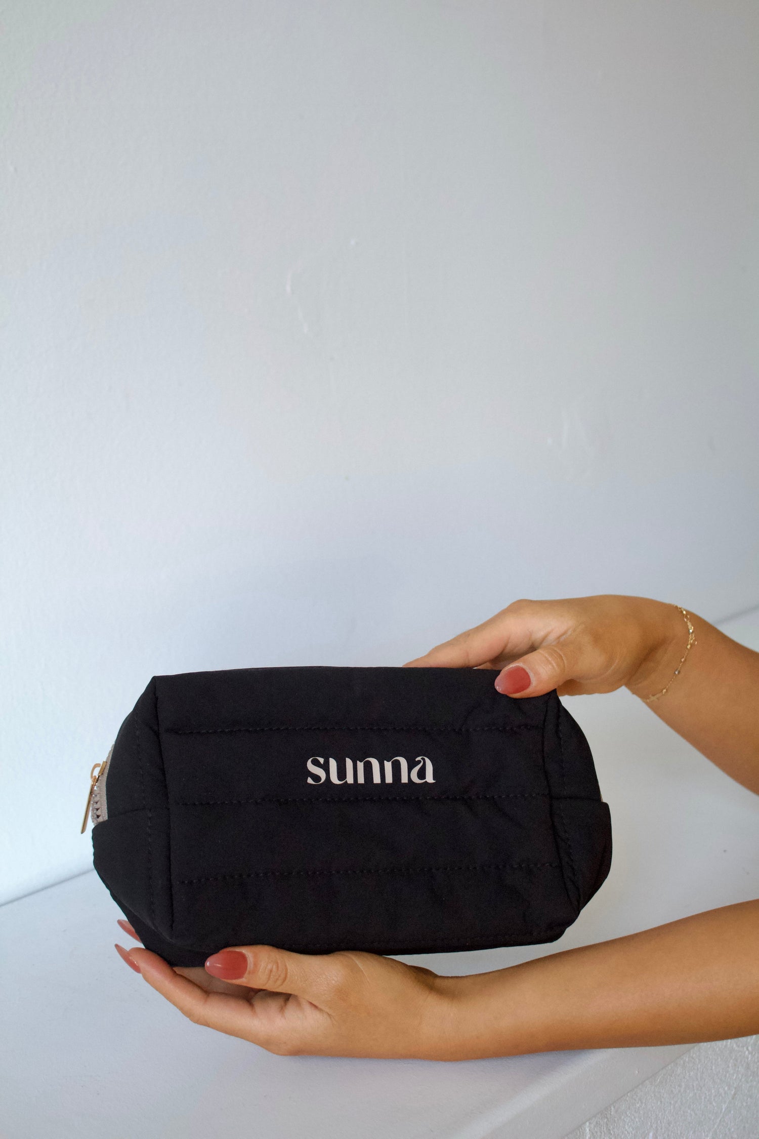 Cosmetic bag